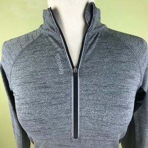 Reebok 1/2 zip mock turtleneck thumbhole sleeve S